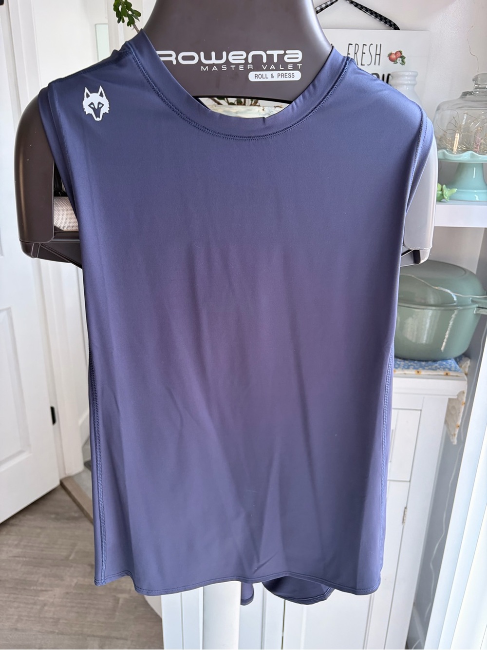 Men's Sleeveless Athletic Tank with Wolf Logo - Navy